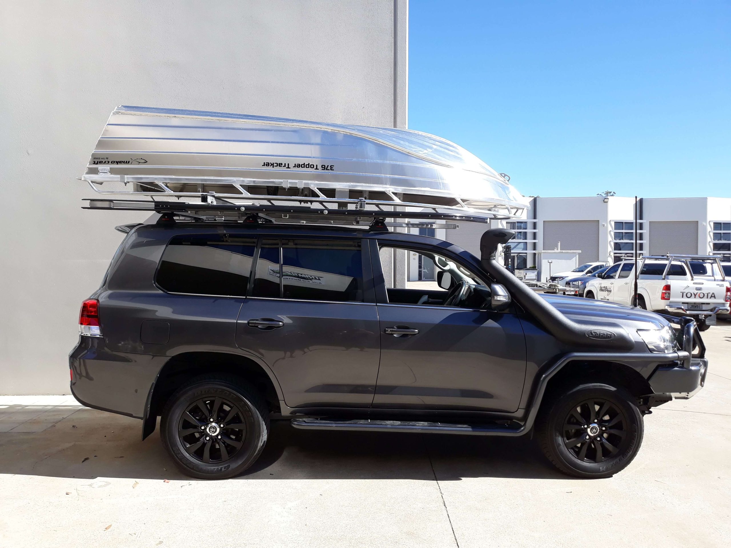Toyota Land Cruiser 200